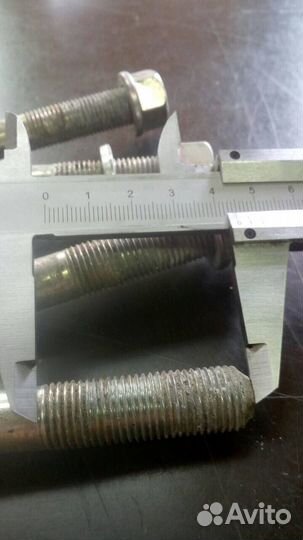 Стремянки hilux