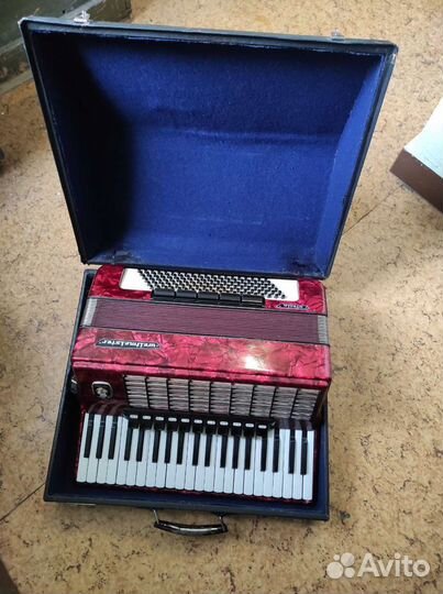 Аккордеоны немецкие Weltmeister,на выбор