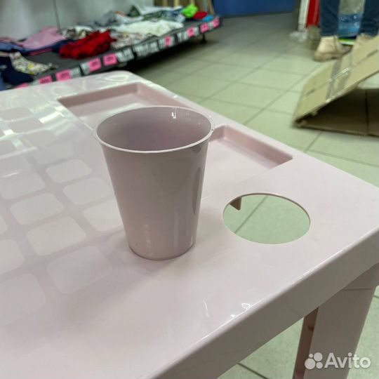 Детский столик