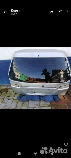 Задняя дверь