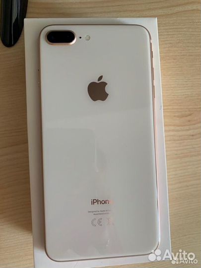 Телефон iPhone 8 plus 64gb