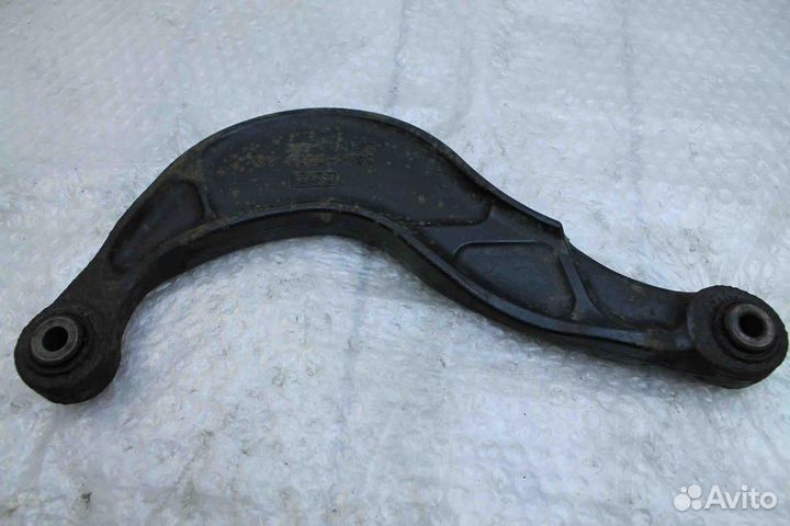 Рычаг задний верхний (серповидный) Ford S-Max 2006