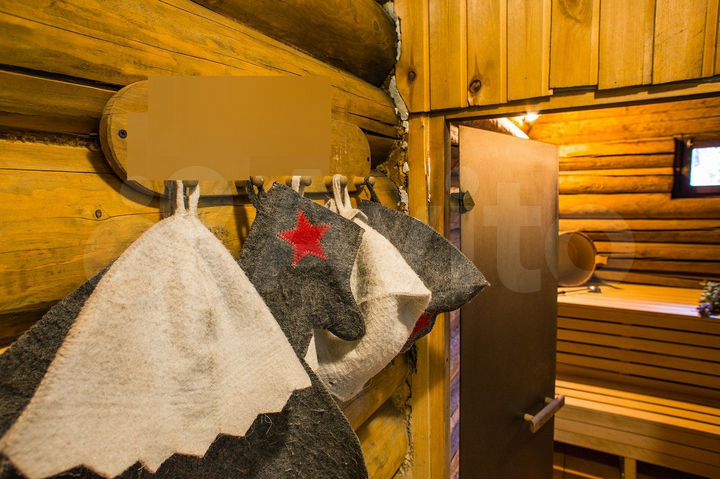 Дом 100 м² на участке 6 сот.