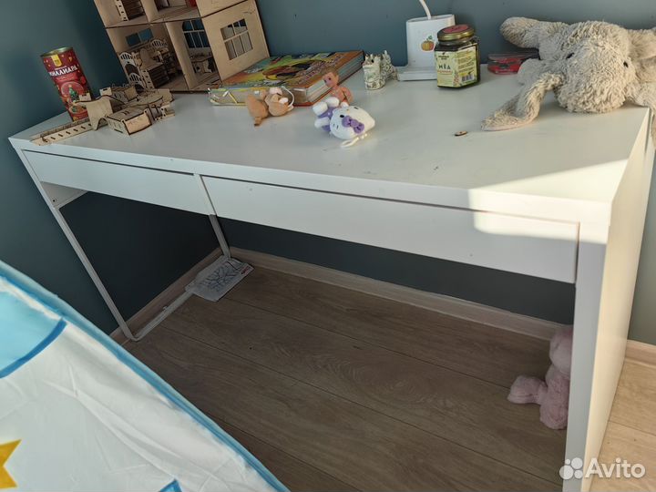 Стол IKEA мальм