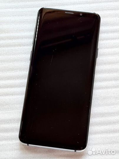 Samsung Galaxy S9 Plus, 6/64 ГБ