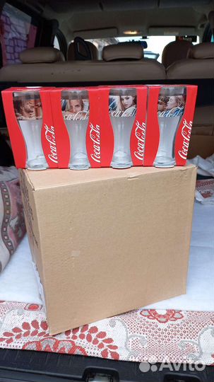 Стеклянные стаканы кока кола
