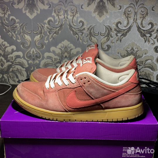 Nike Dunk SB RED GUM