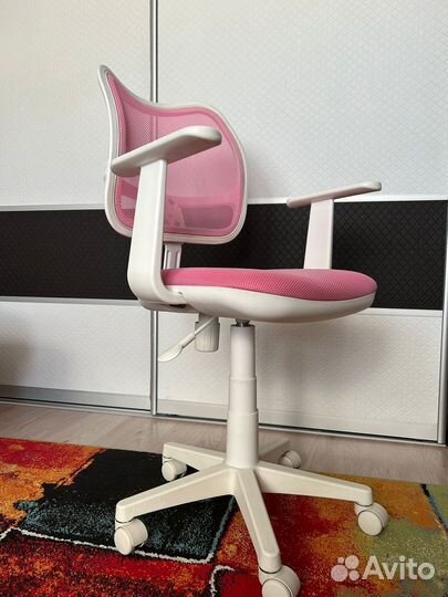 Компьютерное кресло