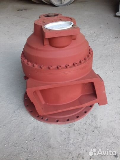 Редуктор Автобетонносмесителя