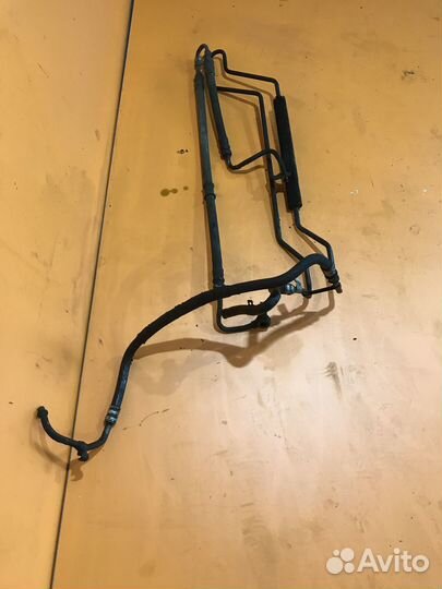 Трубки гидроусилителя на Land Rover Discovery 3