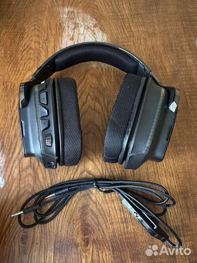 Беспроводные наушники logitech G933