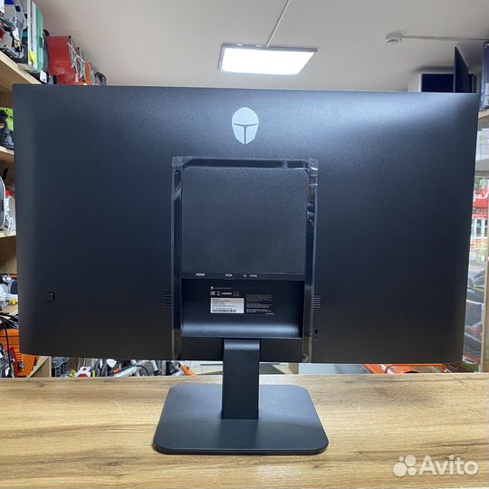 Монитор ThundeRobot 27