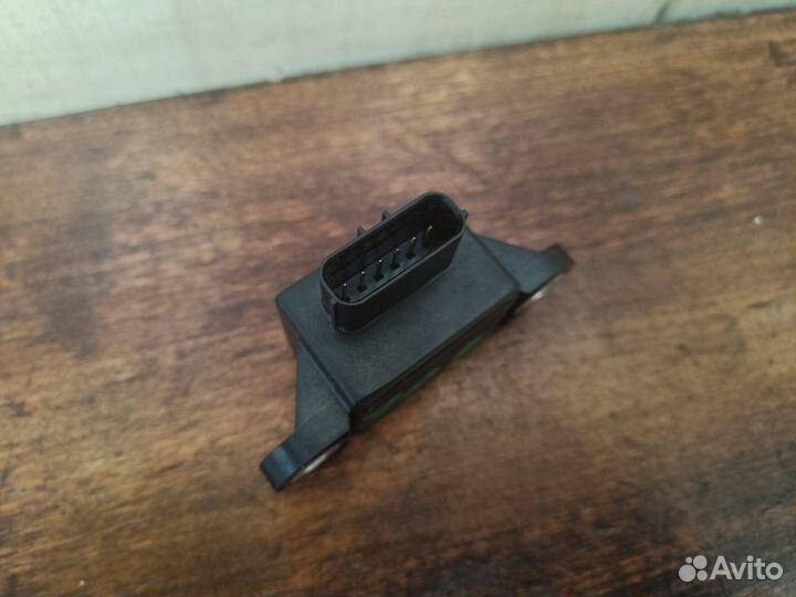 Датчик ускорения Mazda 6 GG (ящик 10)