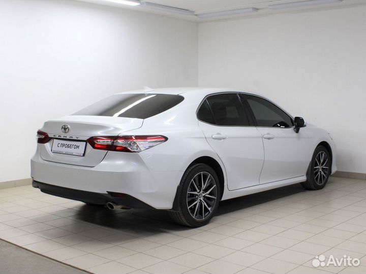 Toyota Camry, 2021