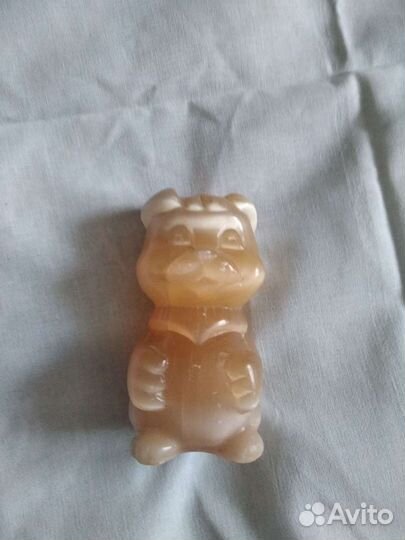 Статуэтка из селенита