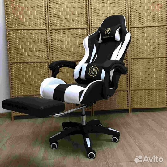 Офисное компьютерное кресло игровое. Эргоном вибро