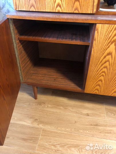 Буфеты и серванты