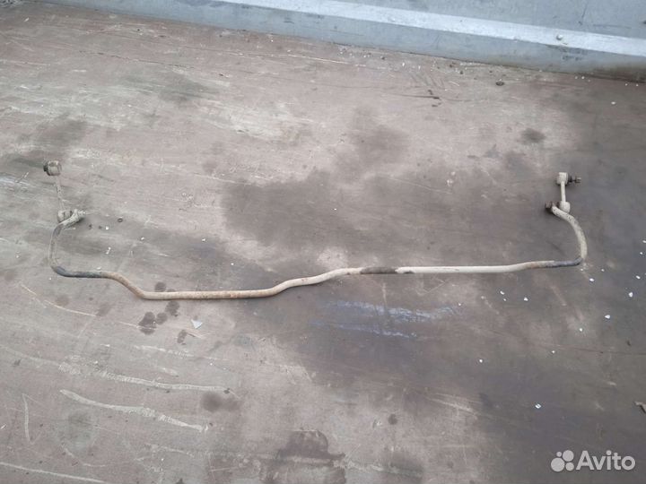 Задний рычаг Тойота Королла ае100