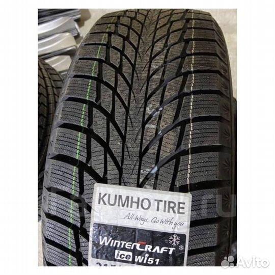 Kumho WinterCraft WS71 265/45 R20 108V
