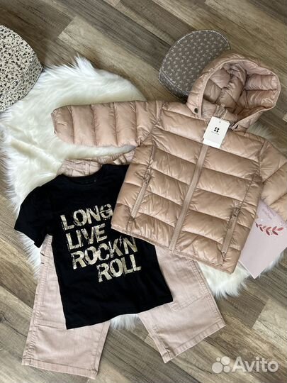 Комплект одежды для девочки 104