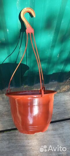 Кашпо подвесное