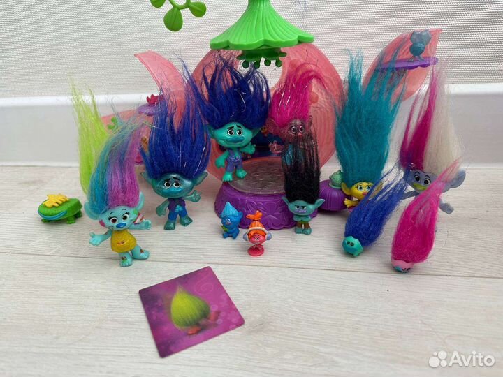 Детские игрушки тролли с домиком