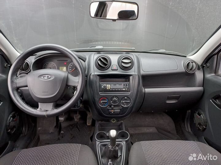 LADA Granta 1.6 МТ, 2012, 109 000 км