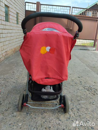 Прогулочная коляска