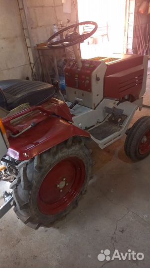 Минитрактор кмз-012