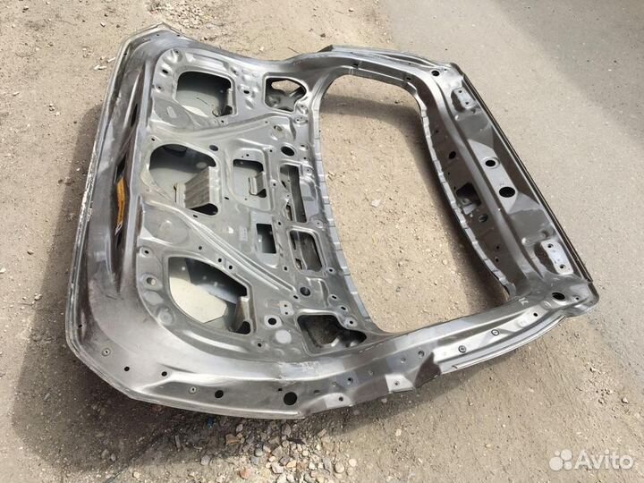 Крышка багажника Toyota RAV4 40 кузов