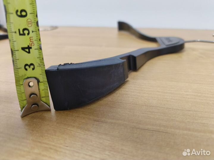 Вешалки плечики Bershka