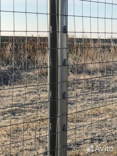 Столбы для забора из сетки