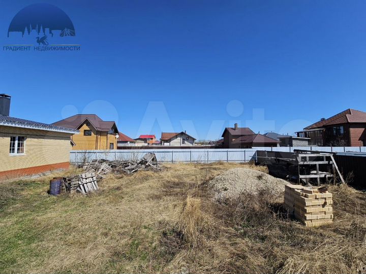 Коттедж 289 м² на участке 15 сот.