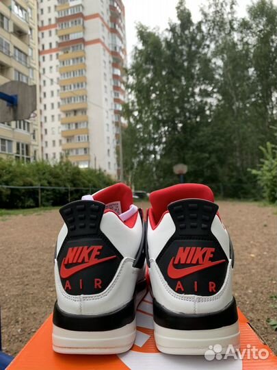 Кроссовки nike air jordan 4retro