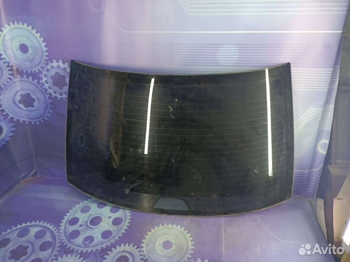 Заднее ветровое стекло BMW E39