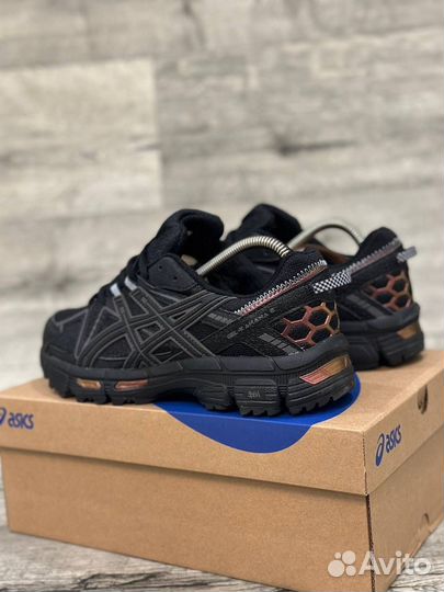 Кроссовки asics