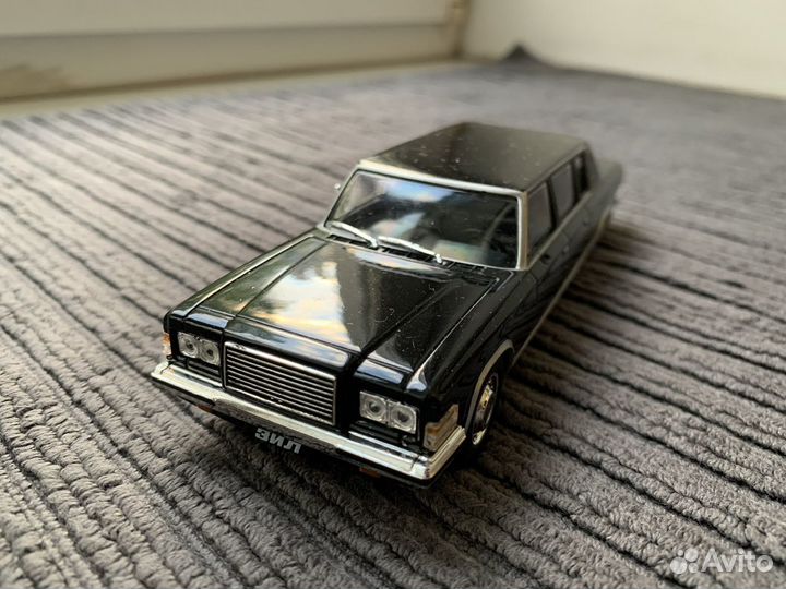 Ретро машина ЗИЛ