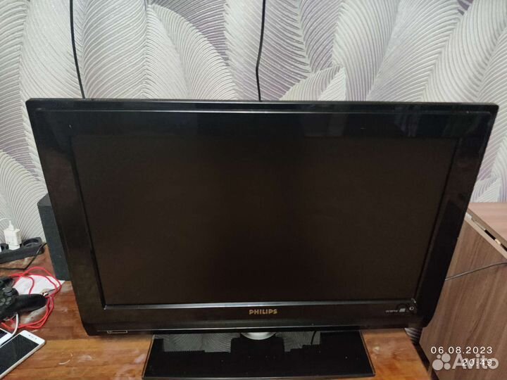 Телевизор Philips 26