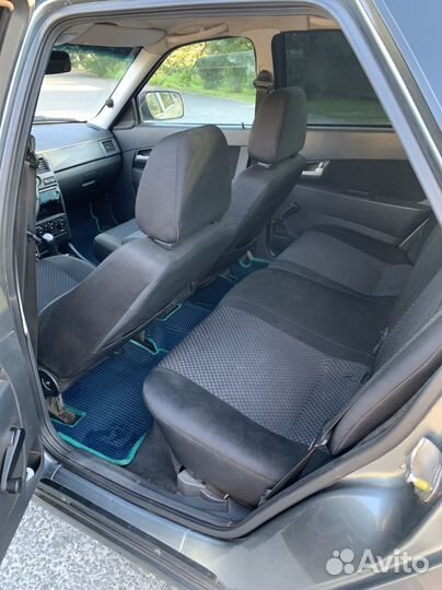 LADA Priora 1.6 МТ, 2012, 200 000 км