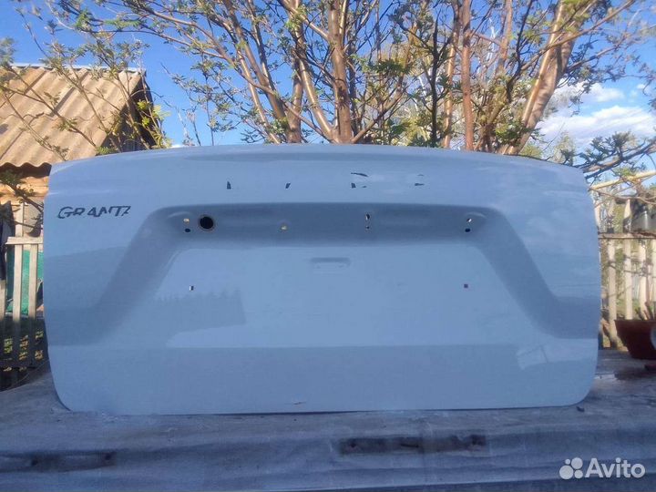 Крышка бакажника LADA granta