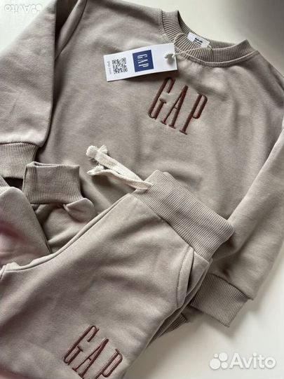 Костюм gap новый