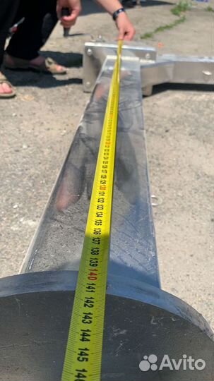 Кран балка консольная на яхту и катер