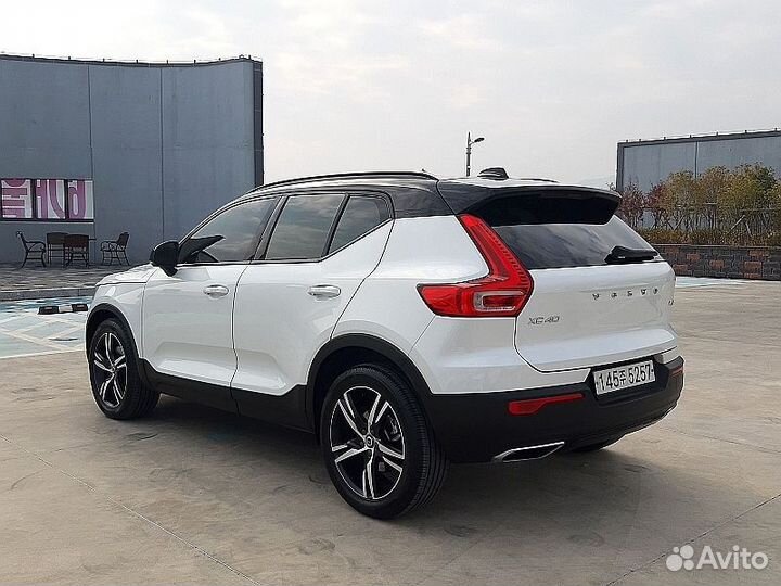 Volvo XC40 2.0 AT, 2020, 73 936 км