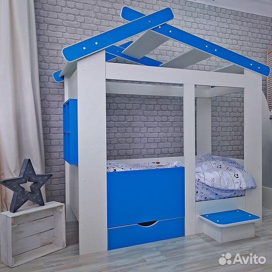 Кровать домик