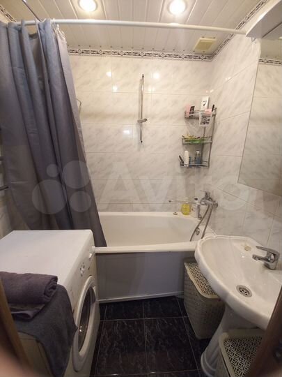 4-к. квартира, 80,2 м², 9/9 эт.