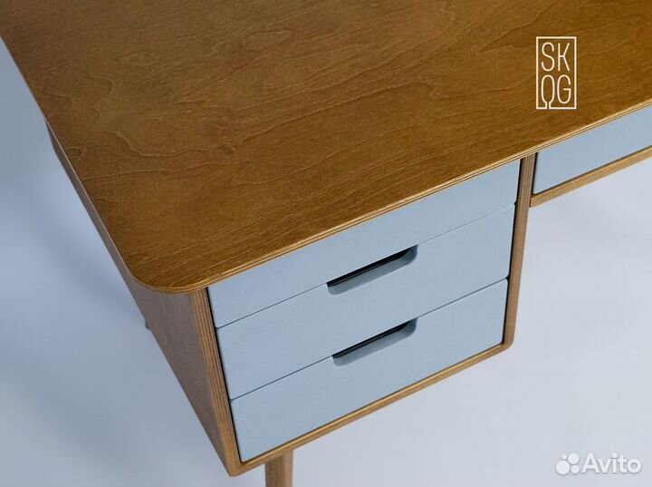 Стол письменный «Обычный»