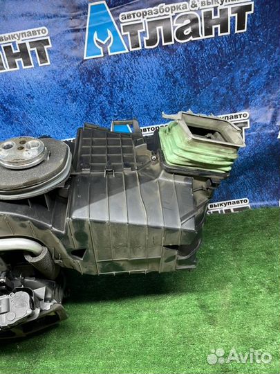 Корпус печки Bmw 7 F01 F02 N63 2010