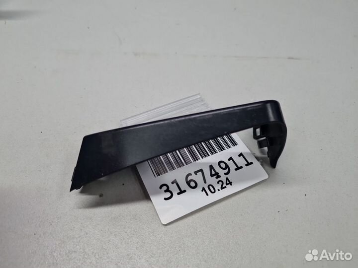 Накладка зеркала левого Toyota RAV 4 2019