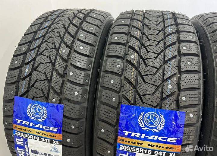 Tri Ace Snow White II 205/55 R16 21T