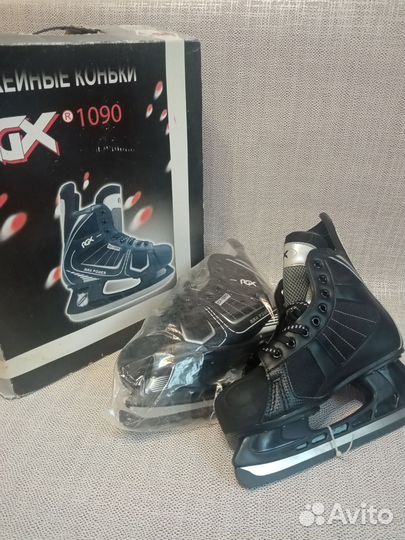 Коньки хоккейные